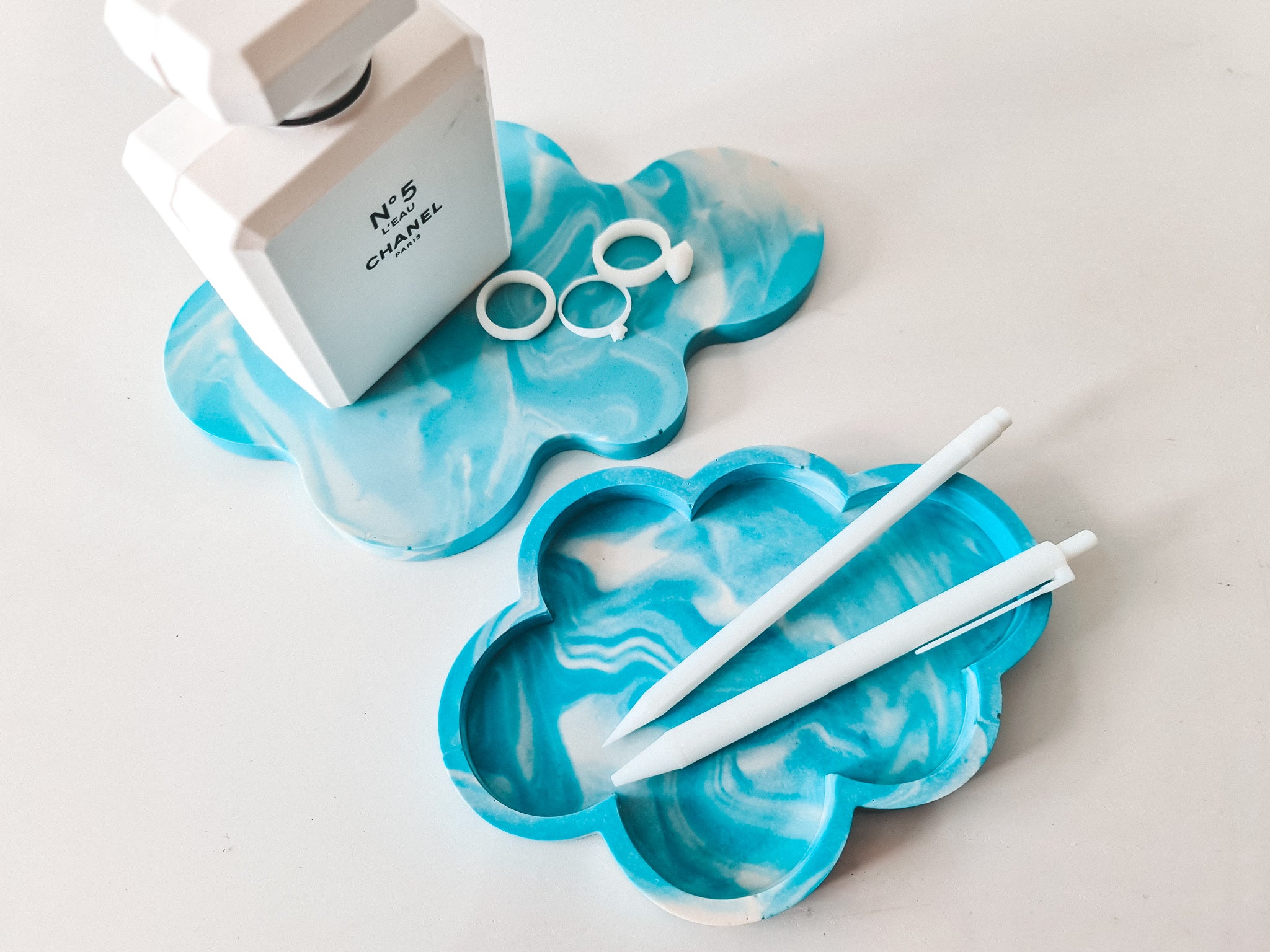 Lala Cloud Tray (Small)