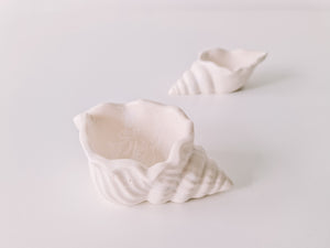 [Online Exclusive] White Marble Seashells Set