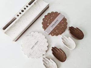 Coffee-infused Palm Tray (Brown)